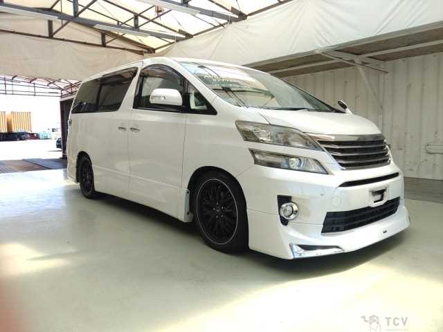 2013 Toyota Vellfire