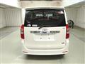 2011 Toyota Noah