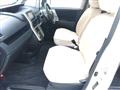 2011 Toyota Noah