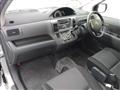 2007 Toyota Raum