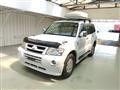2002 Mitsubishi Pajero