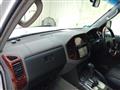 2002 Mitsubishi Pajero