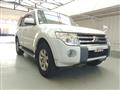 2011 Mitsubishi Pajero
