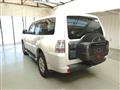 2011 Mitsubishi Pajero
