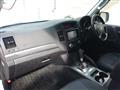 2011 Mitsubishi Pajero