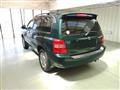 2002 Toyota Kluger V