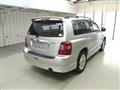2005 Toyota Kluger V