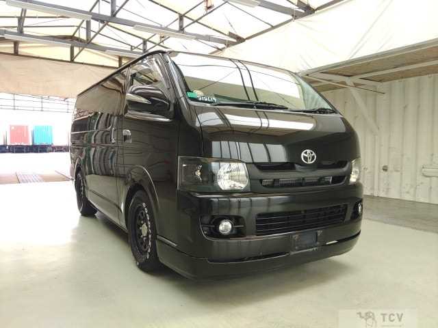 2009 Toyota Hiace Van