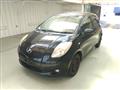 2005 Toyota Vitz