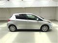 2011 Toyota Vitz