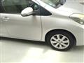 2011 Toyota Vitz