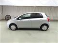 2005 Toyota Vitz