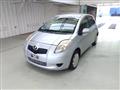 2005 Toyota Vitz