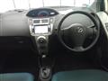 2005 Toyota Vitz