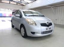 2005 Toyota Vitz