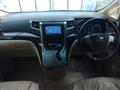 2013 Toyota Alphard
