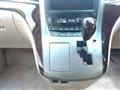 2013 Toyota Alphard
