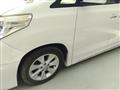 2013 Toyota Alphard