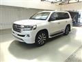 2017 Toyota Land Cruiser