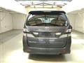 2010 Toyota Vellfire