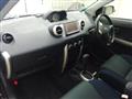 2005 Toyota IST