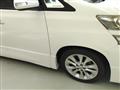 2012 Toyota Vellfire