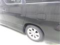 2013 Toyota Alphard