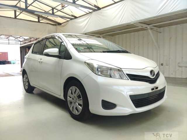 2011 Toyota Vitz