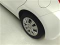 2011 Toyota Vitz