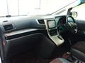 2013 Toyota Alphard