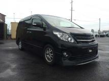 2013 Toyota Alphard