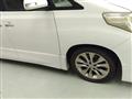 2010 Toyota Alphard