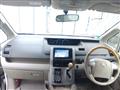 2007 Toyota Noah