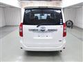 2011 Toyota Noah