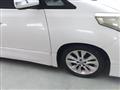 2009 Toyota Alphard