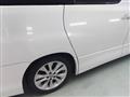 2009 Toyota Alphard