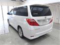 2010 Toyota Alphard