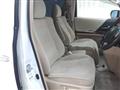 2010 Toyota Alphard