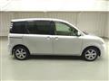 2007 Toyota Sienta