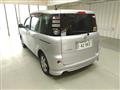 2007 Toyota Sienta