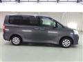 2011 Toyota Noah