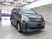 2011 Toyota Noah