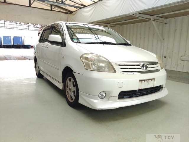 2007 Toyota Raum