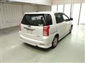 2007 Toyota Raum