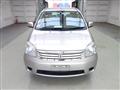 2005 Toyota Raum