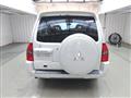 2004 Mitsubishi Pajero