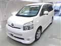 2007 Toyota Voxy