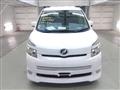 2007 Toyota Voxy