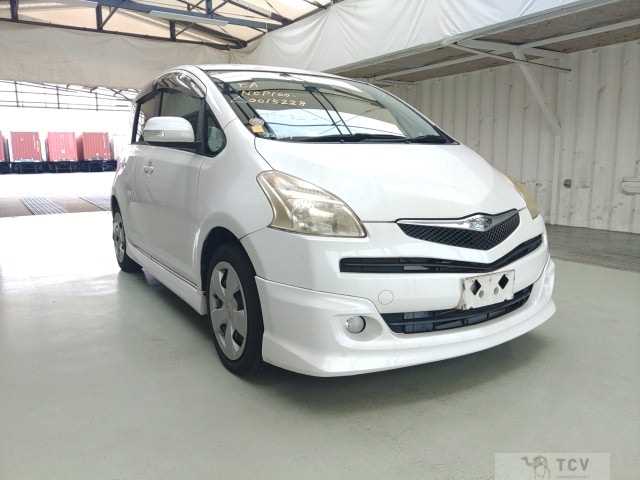 2005 Toyota Ractis