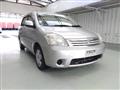 2006 Toyota Raum